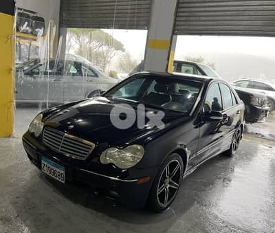 Mercedes-Benz C-Class 2005
