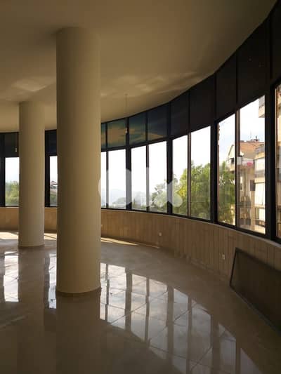 RWK196JS - Shop for sale in Ballouneh