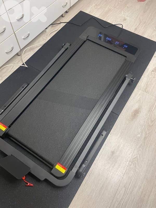 POWERFIT MOTORIZED FOLD ABLE UNDER BED TREADMILL WITH REMOTE CONTROL 1