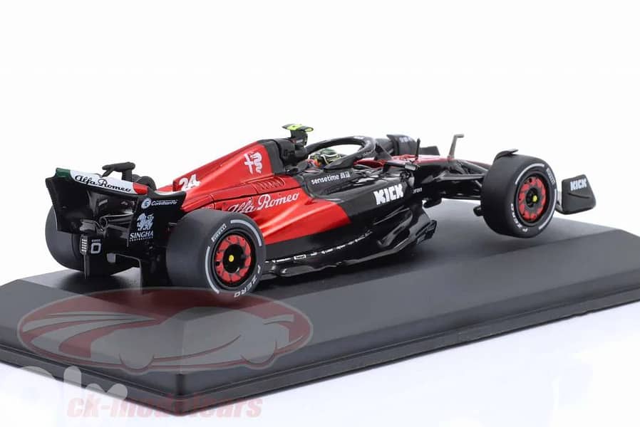 Zhou Guanyu Alfa Romeo C43 #24 (Australian GP 2023) diecast model 1;43 3