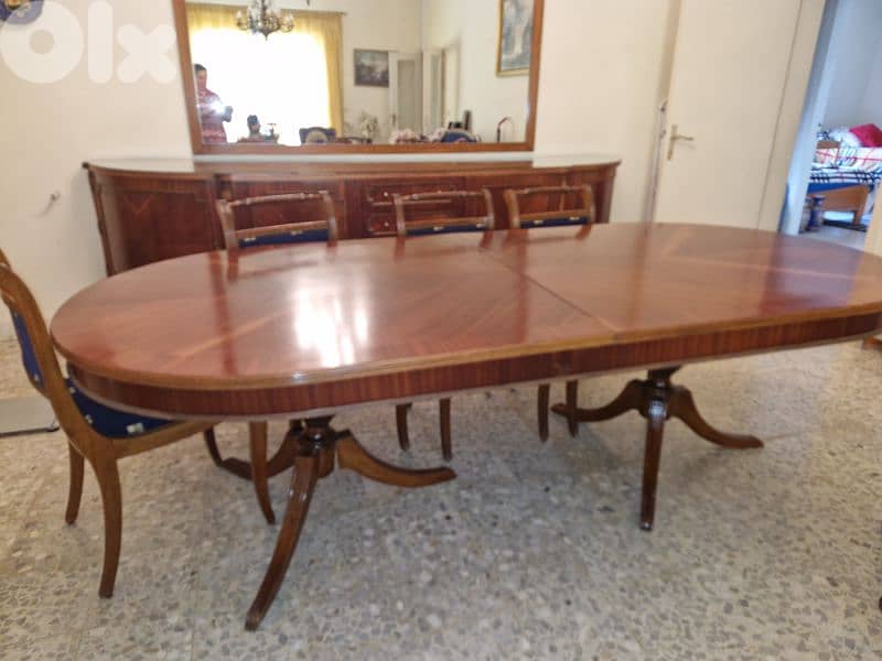 Dining room Regency style, excellent condition 1