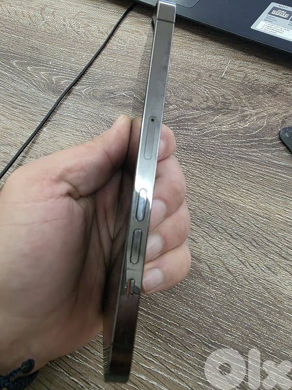 iphone 13 pro + apple watch series 6 44mm 8