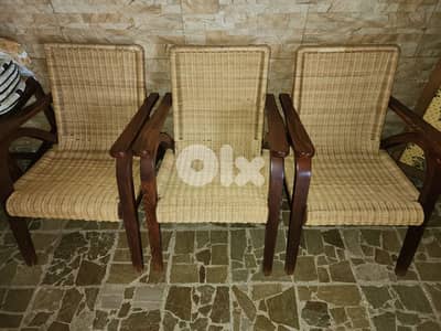 طقم كراسي مع طاولة من الخيزران والخشب الطبيعي عدد 3 كراسي + طاولة