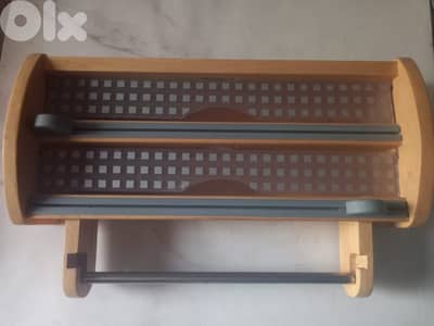 Kitchenware wall mountable wooden Roller support