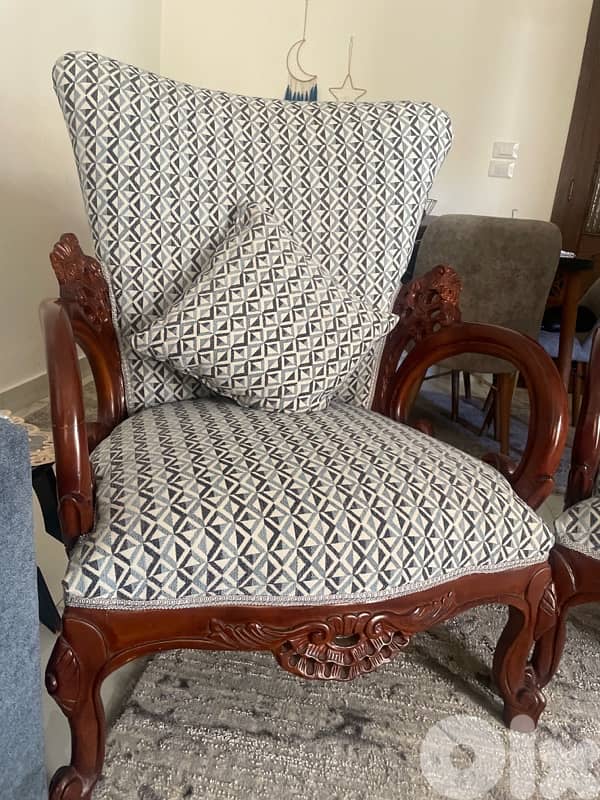 Arm chair 1