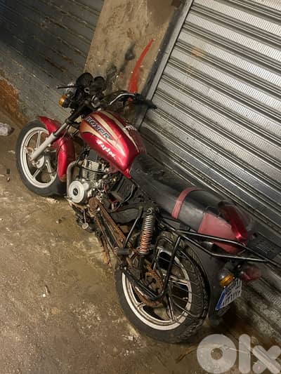 bajaj boxser