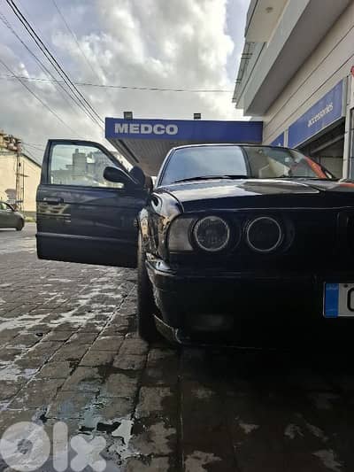 BMW 5-Series 1991