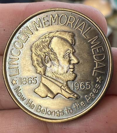 ميدالية أميركي تذكاري ١٠٠ سنة على تولي أبراهام لينكولن الرئاسة