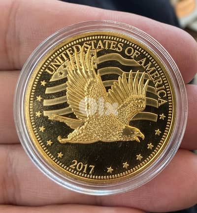 ميدالية تذكاري الرئيس كينيدي لأفضل١٠٠ سنة على ولادته