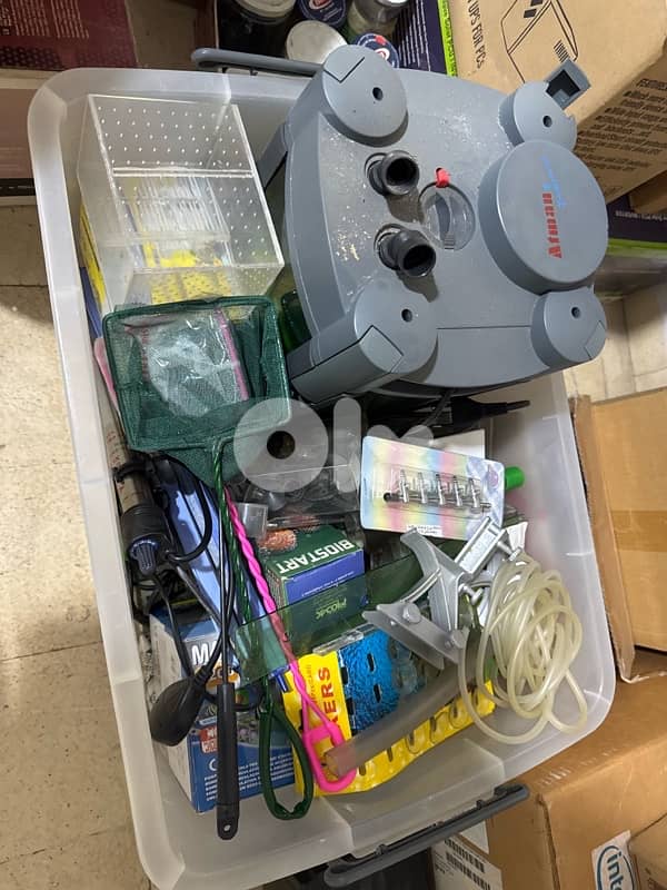 aquarium and fish accessories 1