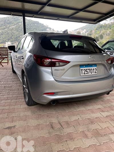 Mazda 3 2018