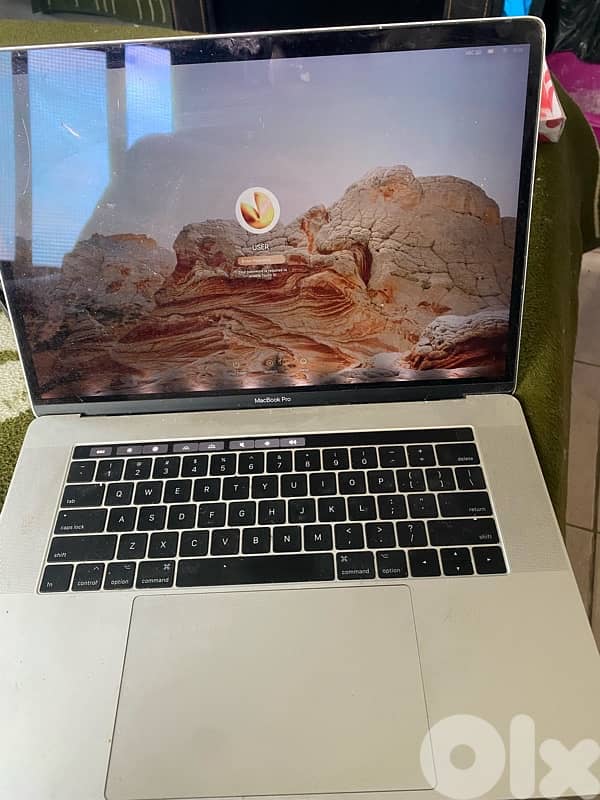 MacBook Pro 1