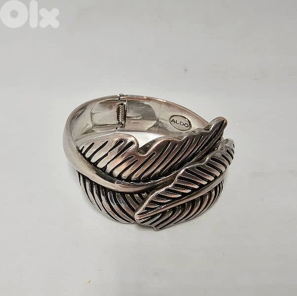 Aldo Leaf Design Cuff Style Bracelet 1