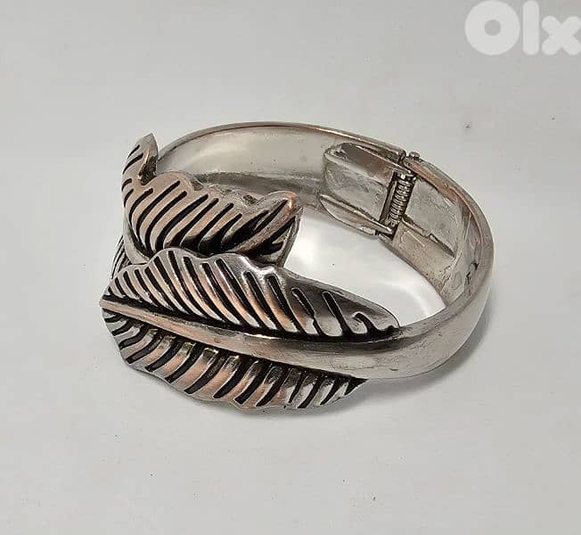 Aldo Leaf Design Cuff Style Bracelet 2