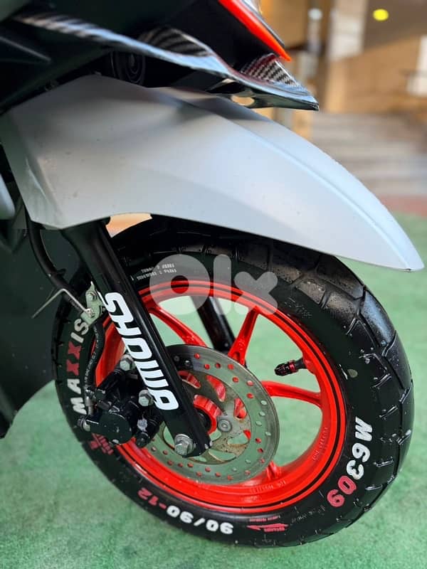 1000$ Yamaha ray zr 125 cc 3