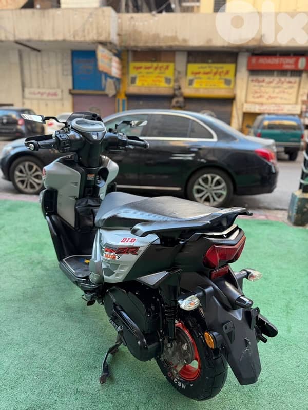 1000$ Yamaha ray zr 125 cc 4