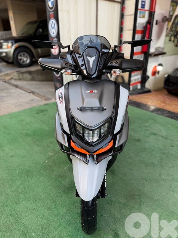 1000$ Yamaha ray zr 125 cc 6