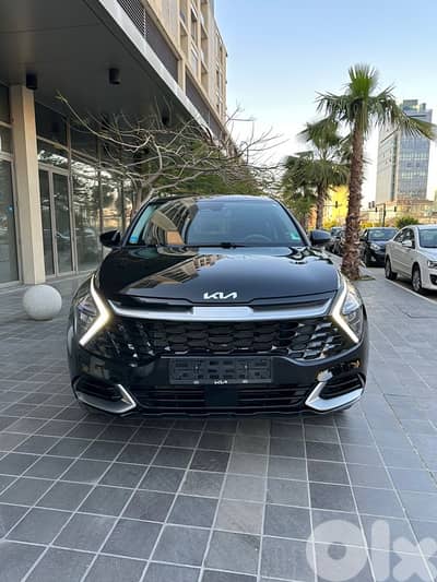 Kia Sportage 2023 Super Clean Low Mileage