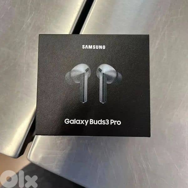 Samsung Galaxy Buds 3 Pro With Cover 5