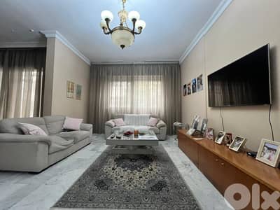Apartment for Rent in Verdunشقة للإيجار في فردان