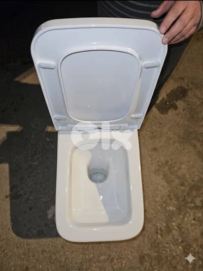 toilet  كرسي حمام كاملة