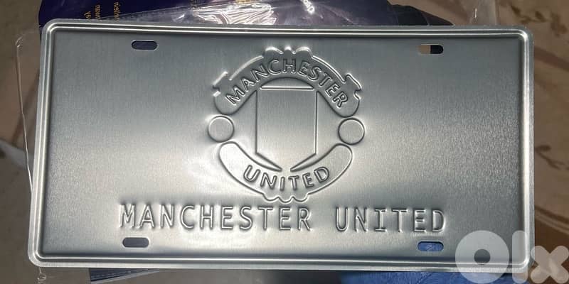Manchester United tin plat for 5 $ only 1