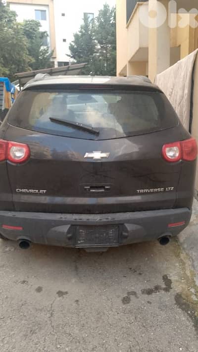 شيفروليه ترافرس 2012