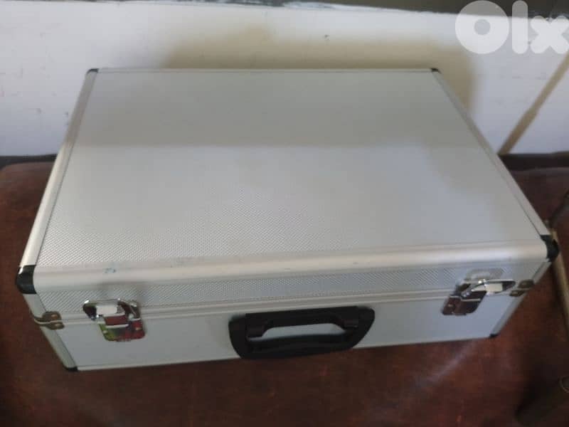 studio items for sale 4