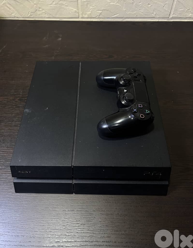 PS4 500gb with 7 games 1