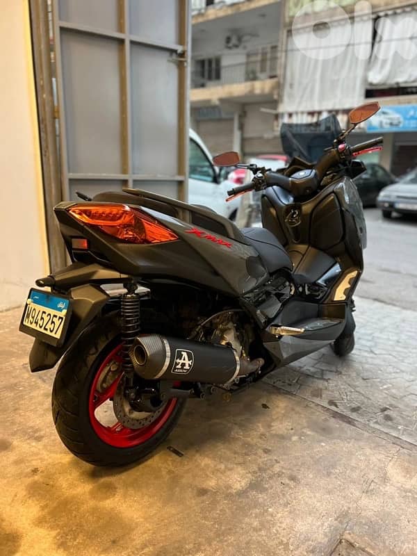 X-max 300cc 3