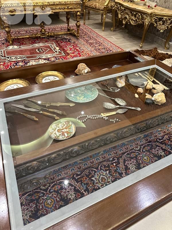 coffee table wooden jouz bought from battal design 4