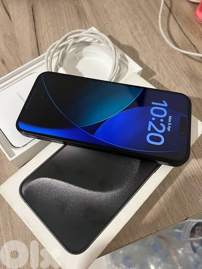 iphone 15 Pro Max 256 gb super clean 0 scratch