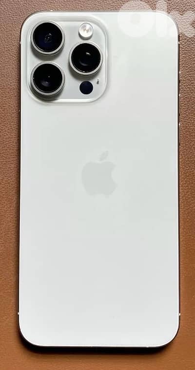 iphone 15 pro max white