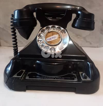 Vintage 1950's Bakelite GEC telephone