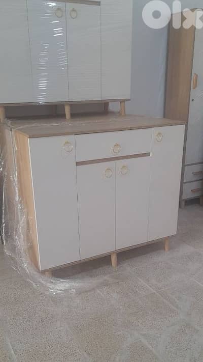 New closet shose High Quality