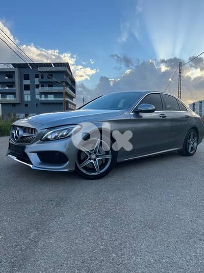 Mercedes Gargour Source C AMG line - 100k KM Original - Red Interior