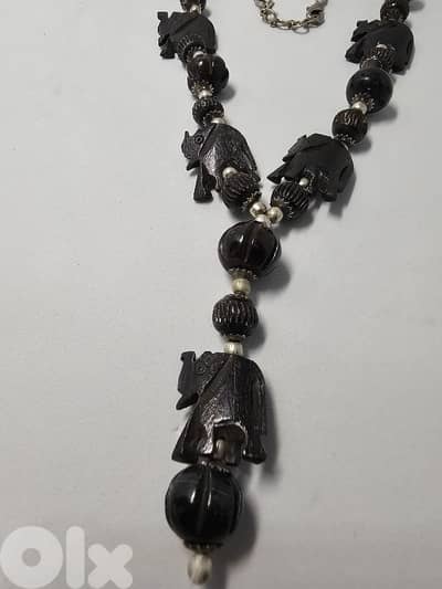 15$ vintage black bone beaded necklace