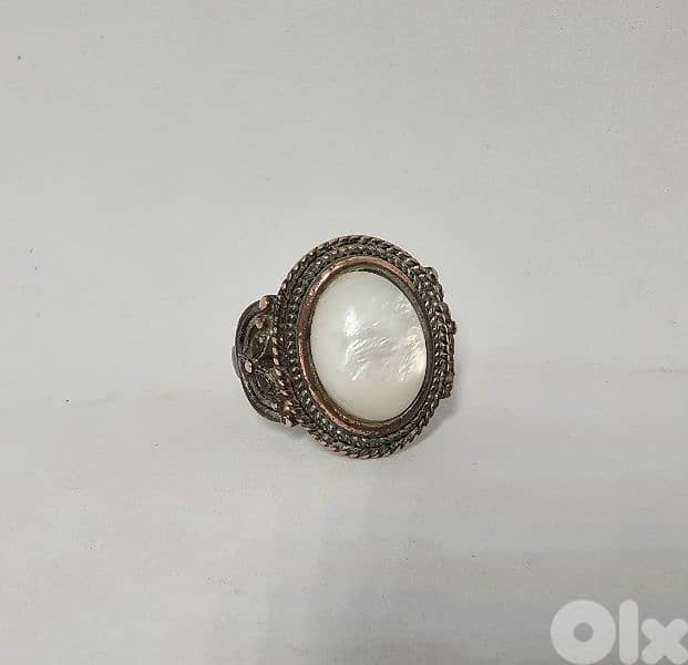 5$ old mother pearl brass ring 2