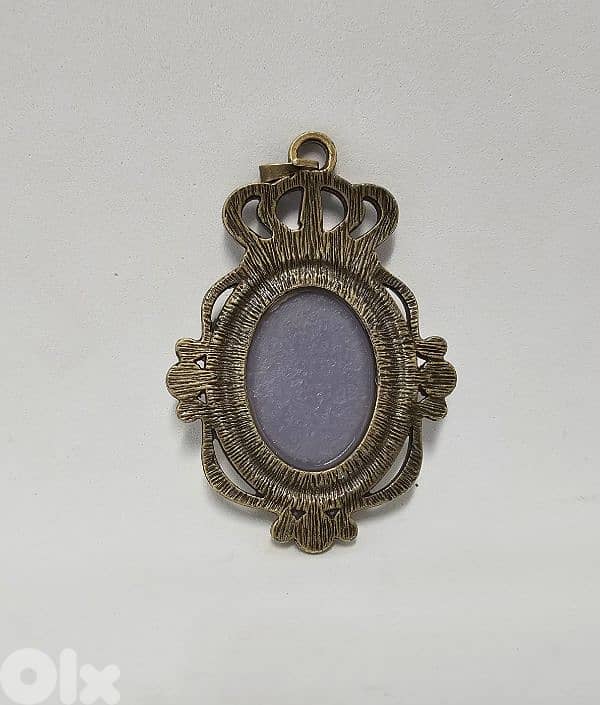victorian style cameo pendant 1