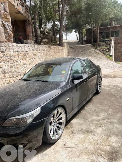 BMW E60 2004