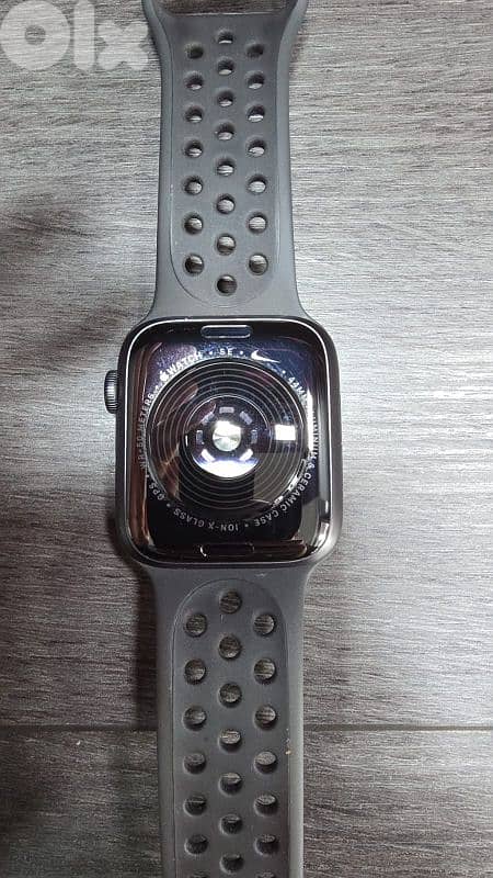 Apple watch SE 2nd Gen 3