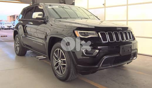 Grand Cherokee 2018 LMTD +   Clean Carfax