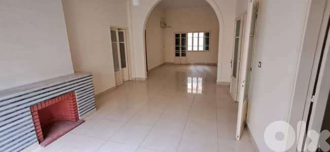 SPACIOUS APARTMENT IN MALLA PRIME | 260SQ | 3 BEDROOMS | BTR-573