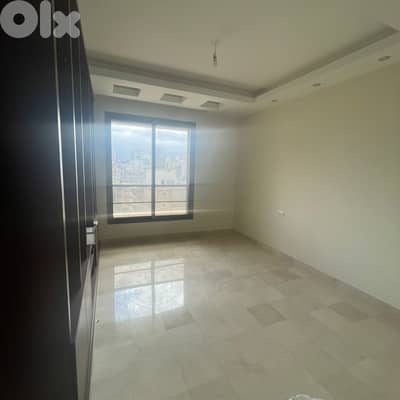 Apartment for Sale at Ras El Nabaa 450,000$ شقة للبيع في راس النبع