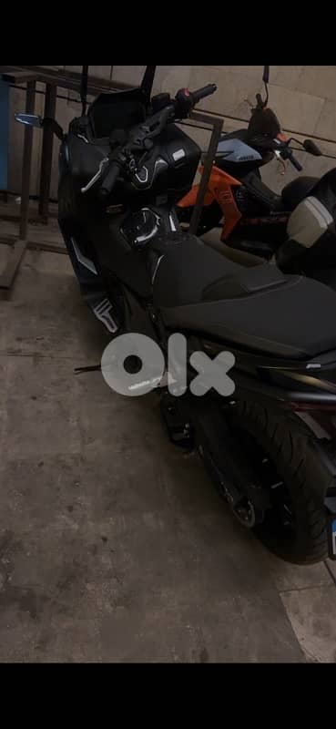 tmax 2024 like new 5