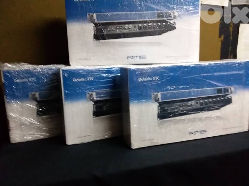 RME OctaMic XTC MIC PRE-AMP/Recording Interface. 2