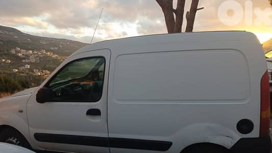 Renault Kangoo 2007 tel 70252600