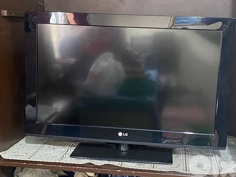LG TV 2