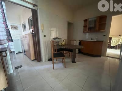 Apartment for Sale in Ramlet El Baydaشقة للبيع في الرملة البيضاء