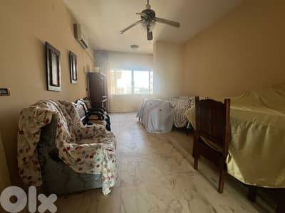 Apartment for Sale in Ramlet El Baydaشقة للبيع في الرملة البيضاء